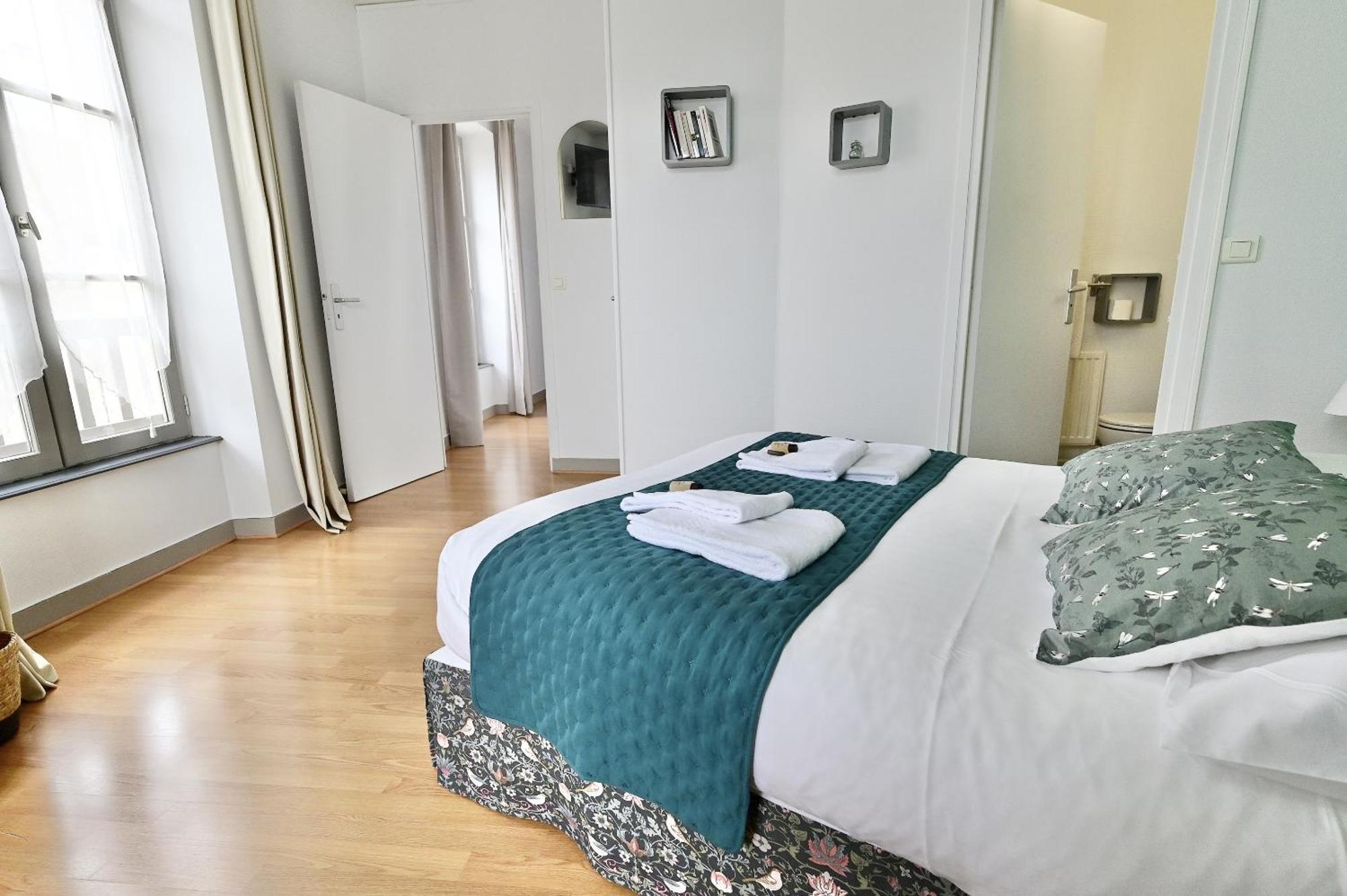 Hotel La Cuisine Des Lulus Montainville  Dış mekan fotoğraf