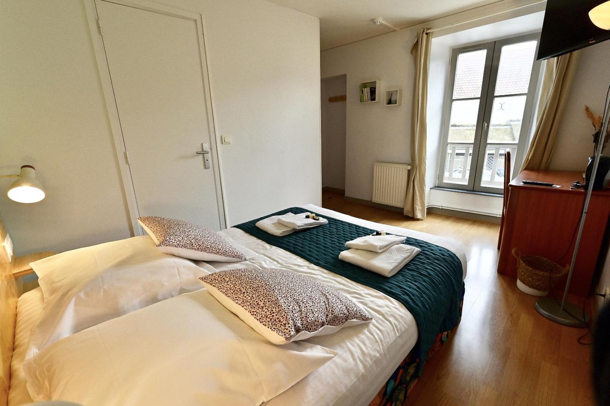 Hotel La Cuisine Des Lulus Montainville  Oda fotoğraf