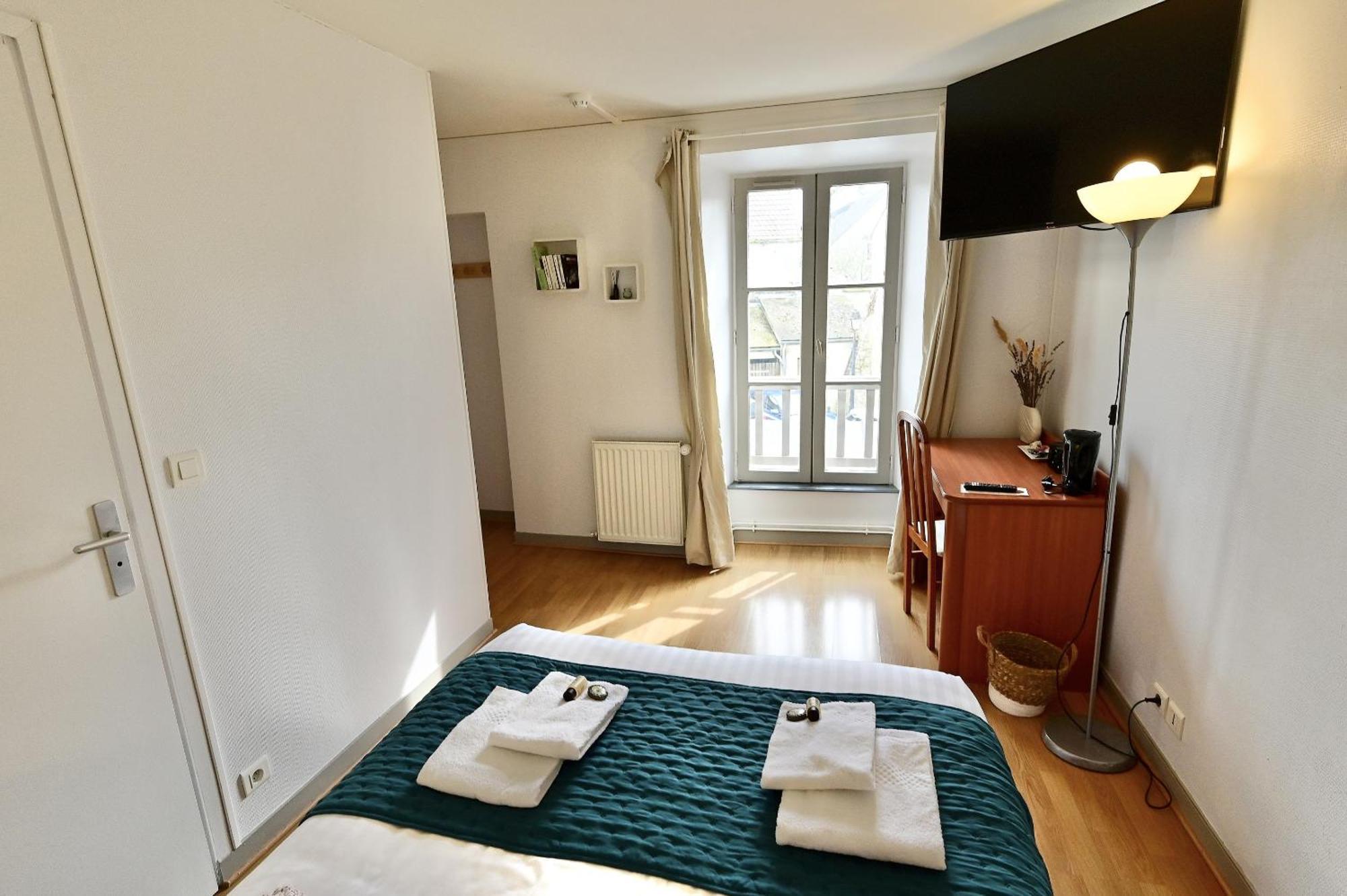 Hotel La Cuisine Des Lulus Montainville  Dış mekan fotoğraf