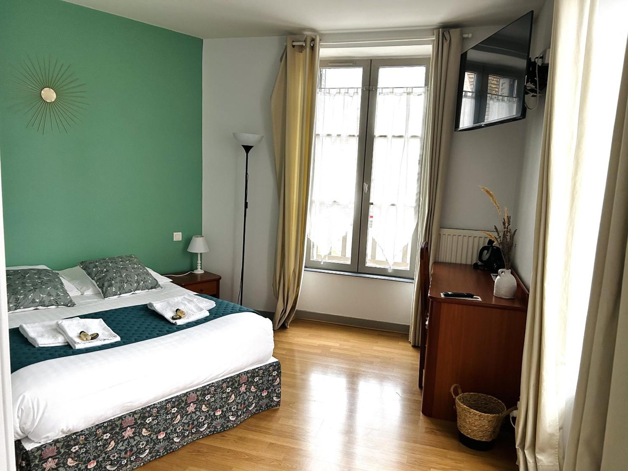 Hotel La Cuisine Des Lulus Montainville  Oda fotoğraf